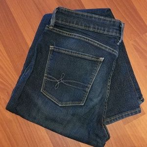 Dark wash skinny jeans